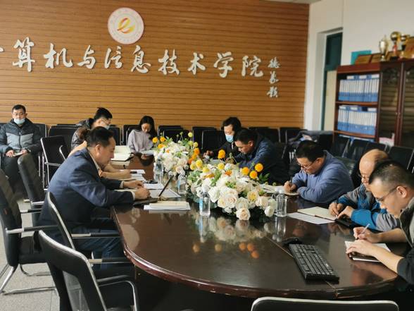 图示, 示意图
中度可信度描述已自动生成